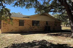 600 Joyce St, Weatherford, TX 76085 - Photo 14