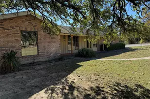 600 Joyce St, Weatherford, TX 76085 - Photo 2