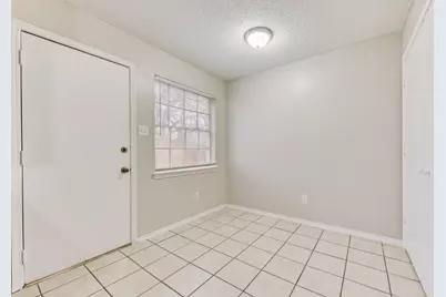 1726 W Sanford Street #C, Arlington, TX 76012 - Photo 12