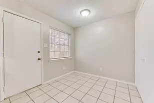 1726 W Sanford St, Arlington, TX 76012 - Photo 12