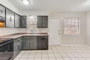 1726 W Sanford St, Arlington, TX 76012 - Photo 6
