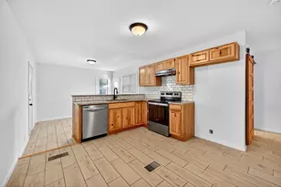 409 W Burton St, Sherman, TX 75092 - Photo 8