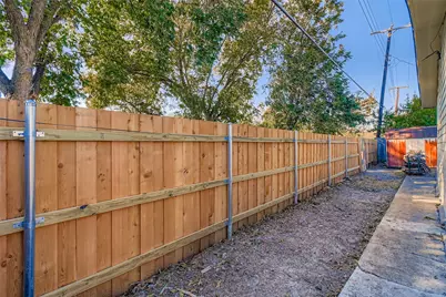 501 Kingston Drive, Grand Prairie, TX 75051 - Photo 22