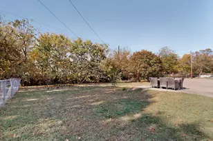 2320 Bernard St, Denton, TX 76205 - Photo 12