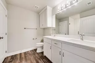 625 Copenhavr St, Pilot Point, TX 76258 - Photo 14