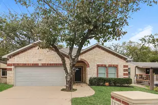 426 Bass Rd, Rockwall, TX 75032 - Photo 1