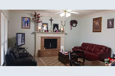 6049 Bent Creek Drive, Haltom City, TX 76137 - Photo 12