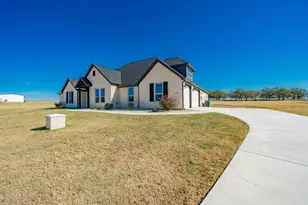 2017 Swallowtail Ct, Poolville, TX 75487 - Photo 2