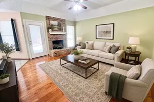 6813 Hadley Dr, North Richland Hills, TX 76182 - Photo 6