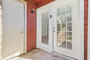 9821 Walnut St, Dallas, TX 75243 - Photo 2
