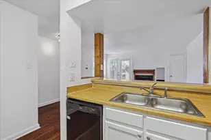 9821 Walnut St, Dallas, TX 75243 - Photo 10