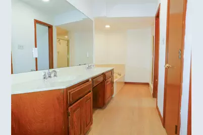 110 Carolyn Lane, Shady Shores, TX 76208 - Photo 16