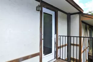 1259 Dallas Dr, Denton, TX 76205 - Photo 12