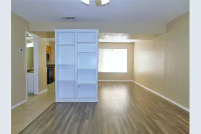 1259 Dallas Drive, Denton, TX 76205 - Photo 4