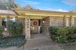 4265 Cadiz Dr, Fort Worth, TX 76133 - Photo 4