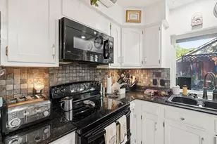 2909 Oakridge Dr, Bedford, TX 76021 - Photo 22