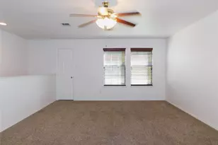 2801 Saddle Dr, Denton, TX 76210 - Photo 24