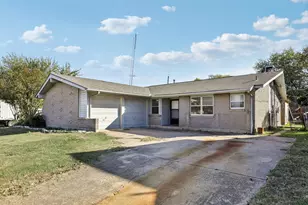 3502 Plaza Park Dr, Garland, TX 75042 - Photo 2