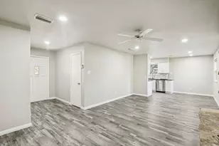 602 San Pedro St, Grand Prairie, TX 75051 - Photo 4