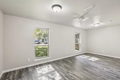 602 San Pedro Street, Grand Prairie, TX 75051 - Photo 14