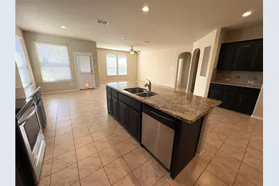 1719 Cross Creek Lane, Cleburne, TX 76033 - Photo 10