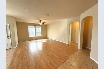 1719 Cross Creek Lane, Cleburne, TX 76033 - Photo 4