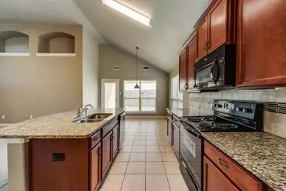 409 Braewick Drive, Fort Worth, TX 76131 - Photo 10