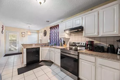 5306 Rio Altos Drive, Arlington, TX 76017 - Photo 12