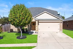 1014 Platinum Dr, Princeton, TX 75407 - Photo 2