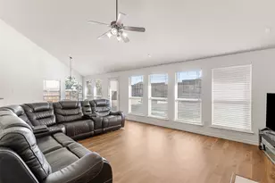 701 Setting Sun Tr, McKinney, TX 75069 - Photo 4