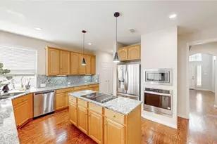 2700 Lake Crest Dr, Flower Mound, TX 75022 - Photo 12