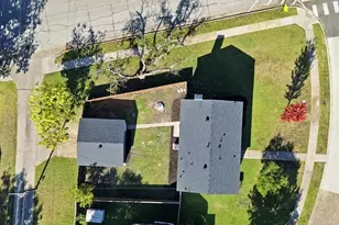 600 S Cottonwood Dr, Richardson, TX 75080 - Photo 26