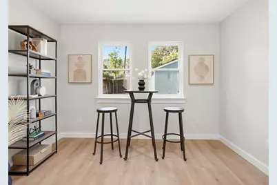 600 S Cottonwood Drive, Richardson, TX 75080 - Photo 6