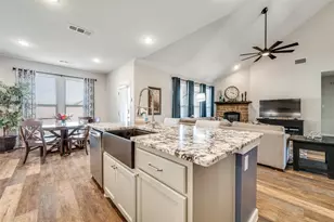 1708 Daldoran Dr, Celina, TX 75009 - Photo 8