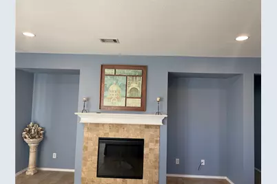 909 Bee Creek Lane, Fort Worth, TX 76120 - Photo 12