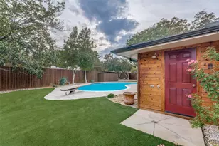 4426 Laren Ln, Dallas, TX 75244 - Photo 24