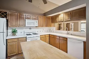 1401 Exeter Dr, Plano, TX 75093 - Photo 8