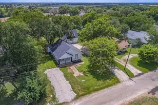 509 Highland Ave, Wills Point, TX 75169 - Photo 2