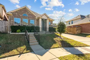 2300 Janna Way, Carrollton, TX 75006 - Photo 6