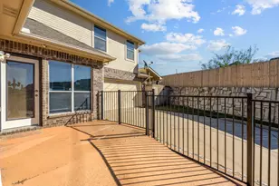 2300 Janna Way, Carrollton, TX 75006 - Photo 40