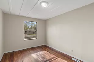 4210 Wheeler St, Bellmead, TX 76705 - Photo 16