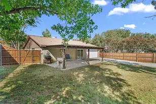 2901 Woodhaven, Carrollton, TX 75007 - Photo 18