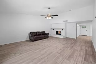 2901 Woodhaven, Carrollton, TX 75007 - Photo 6