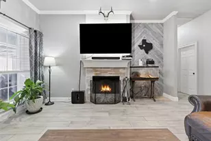 1116 Wilderness Trail, Crowley, TX 76036 - Photo 8