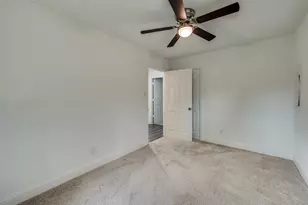 3712 Knox St, Fort Worth, TX 76119 - Photo 20