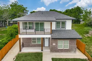 1260 E Magnolia Ave, Fort Worth, TX 76104 - Photo 2