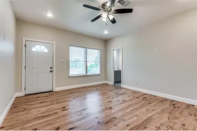 1260 E Magnolia Avenue, Fort Worth, TX 76104 - Photo 4