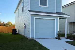 733 Sandhill Crane Ln, Princeton, TX 75407 - Photo 2