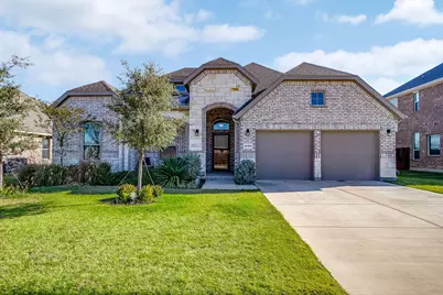 10108 Walnut Ridge Drive, Grand Prairie, TX 76065 - Photo 1