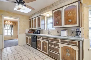 2844 Hurstview Dr, Hurst, TX 76054 - Photo 20